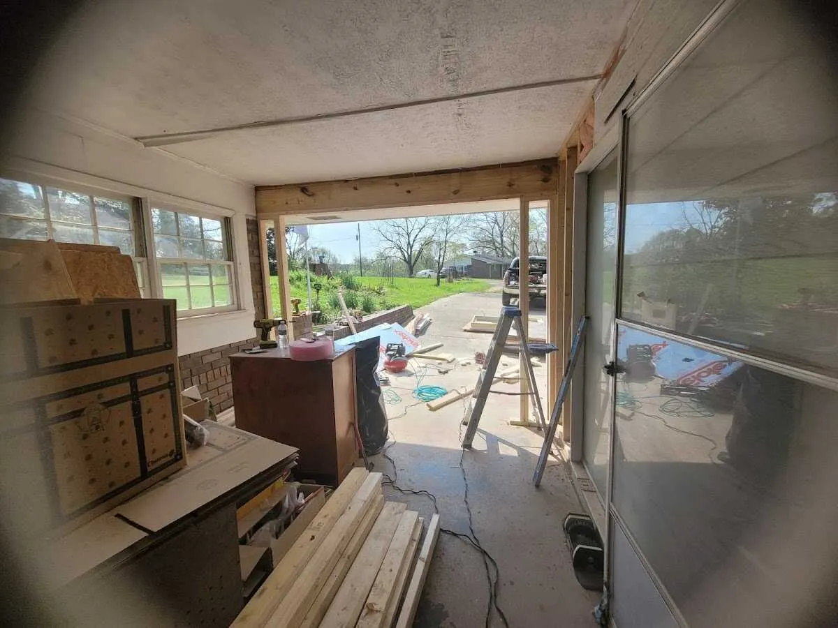 Air movers and dehumidifier for Drying & Dehumidification in Sedro-Woolley